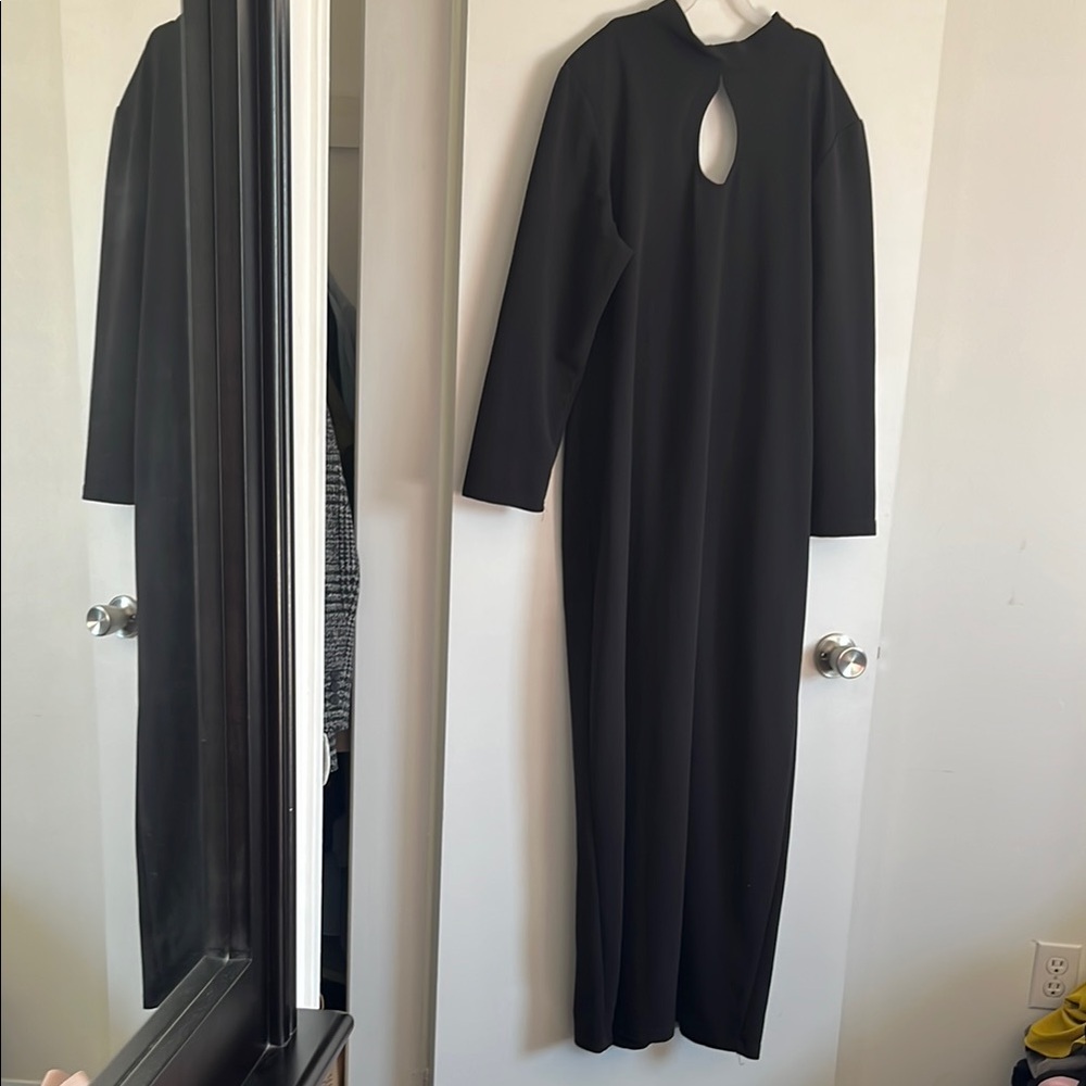 Elegant Black Long Sleeve Dress